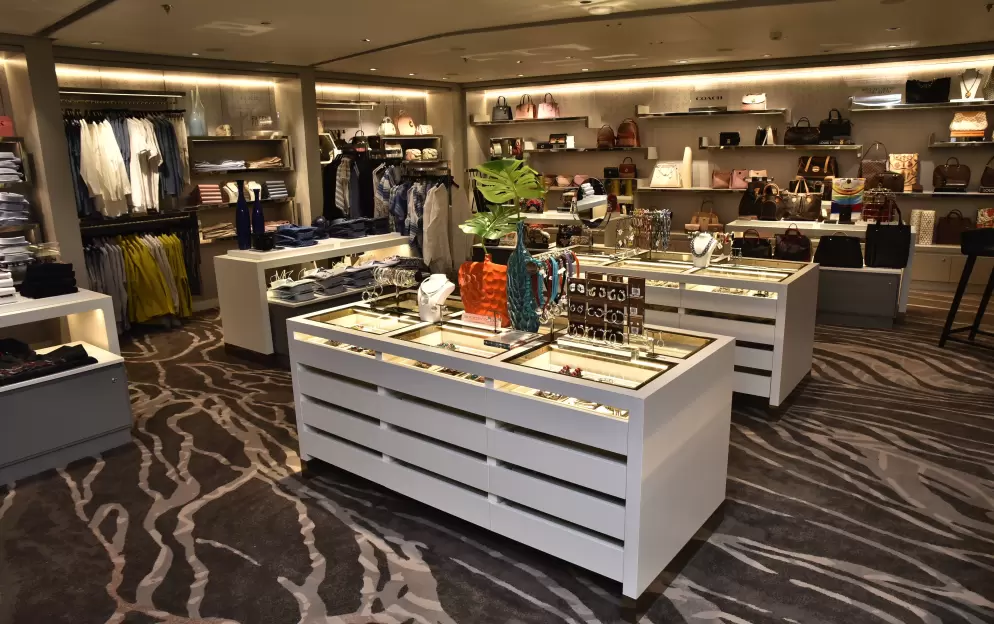 Celebrity Cruises, Celebrity Apex, Shops 6 ©CEL.jpg